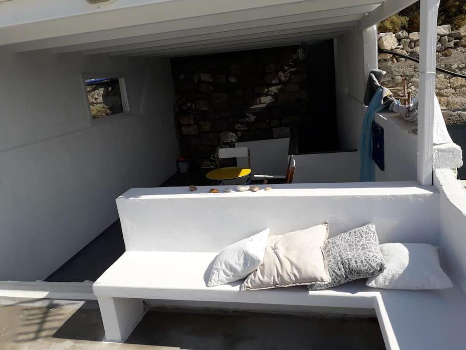 The Yellow Boat House Klima  외부 사진