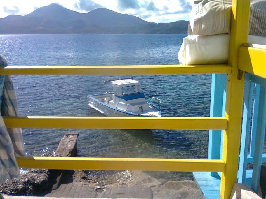 The Yellow Boat House Klima  외부 사진